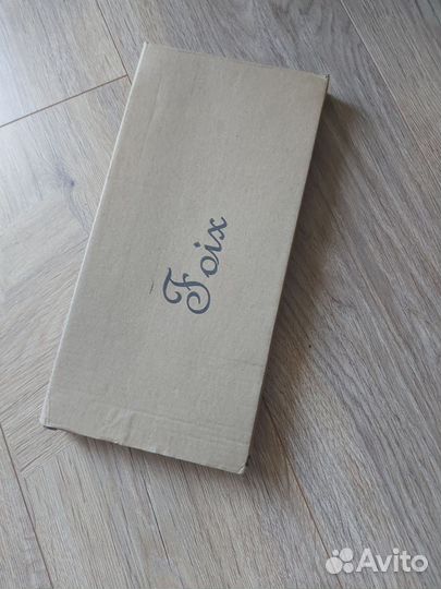 Подножка для игры на гитаре новая