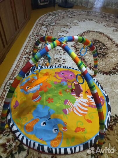 Развивающийся коврик