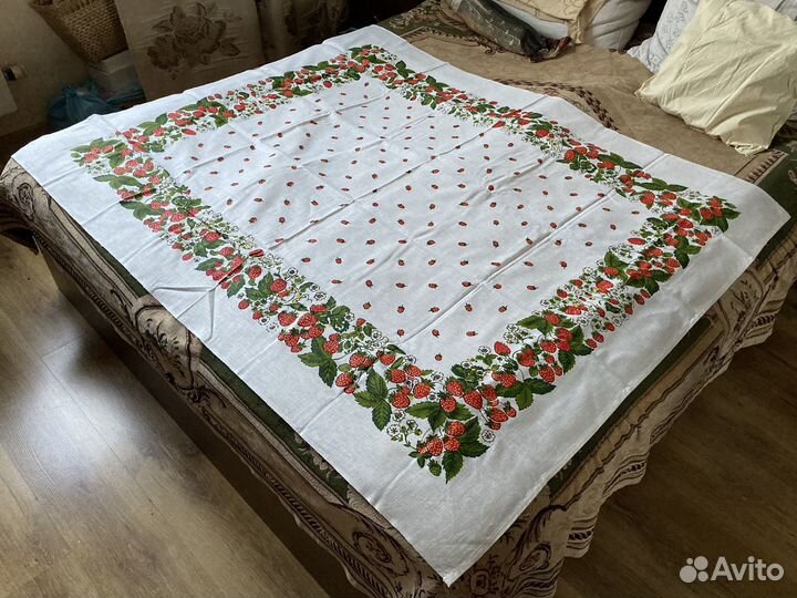 Новый набор: скатерть, лён, салфетки