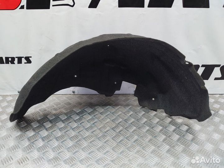 Подкрылок задний Mitsubishi Outlander II (2005—200