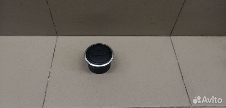 Дефлектор воздушный Duster 2012