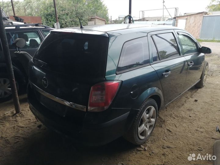 Кузов по частям Опель Астра H универсал