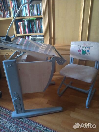 Растущая парта и стул дэми