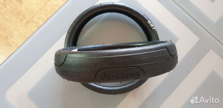 Шины (покрышки) для коляски новые, 2 шт