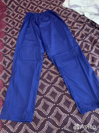 Продам Медицинский костюм р.54