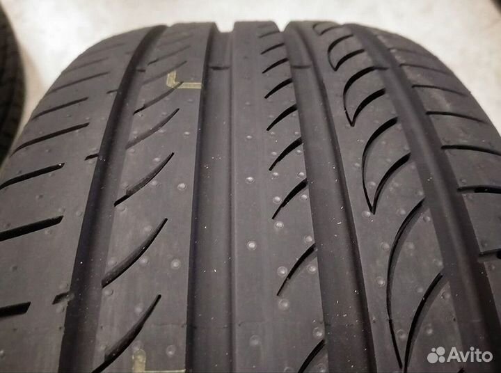 Pirelli Powergy 255/40 R20