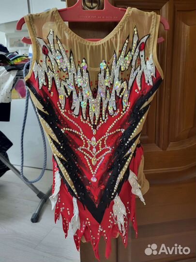 Купальник для художественной гимнастики