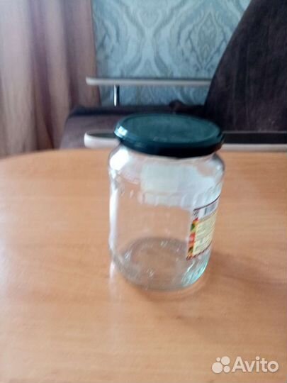 Банка стеклянная