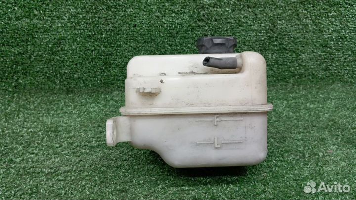 Бачок расширительный Kia Sportage