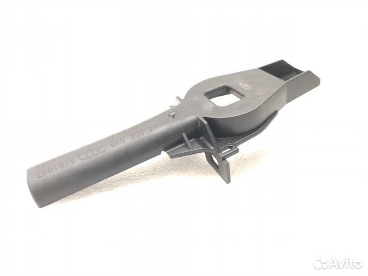 Кронштейн радиатора Audi A4 B8 2007