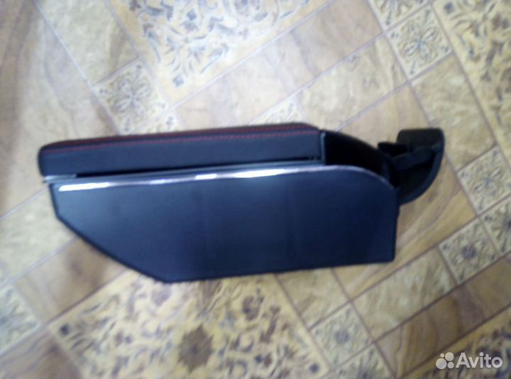 Подлокотник в стиле ауди