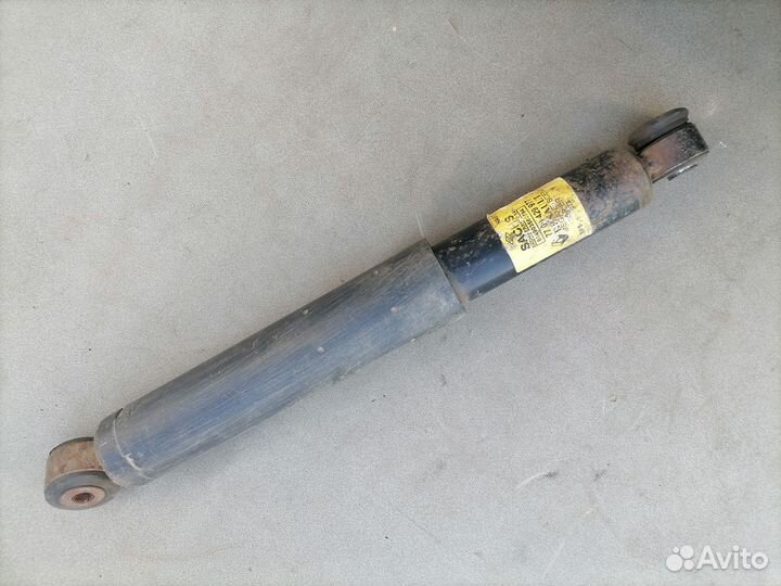 Амортизатор задний для Renault Scenic 1996-1999