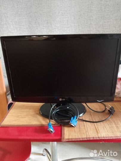 Монитор LG flatron w2343 s