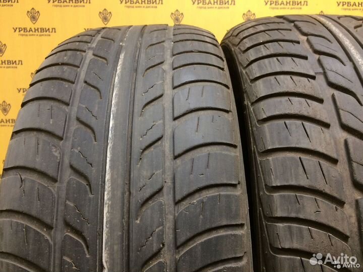 Goodyear HydraGrip 215/55 R16 93V