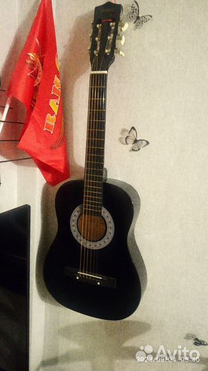 Акустическая гитара. Bellucci