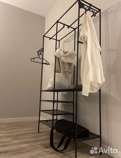 Полки стеллажи новый