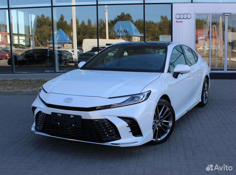 Toyota Camry 2.0 CVT, 2024