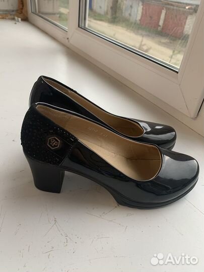 Продам туфли