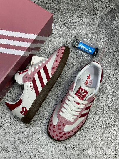 Кроссовки женские Adidas Samba Valentine