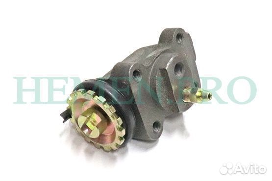 Цилиндр тормозной переднего правого колеса передни