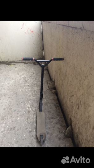 Трюковой самокат duke 303