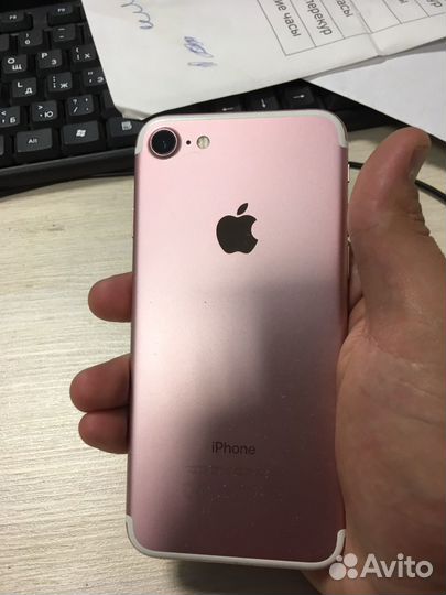 iPhone 7, 32 ГБ