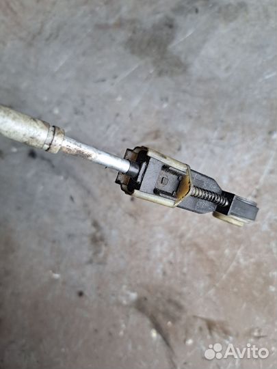 Трос кулисы МКПП Mercedes w639