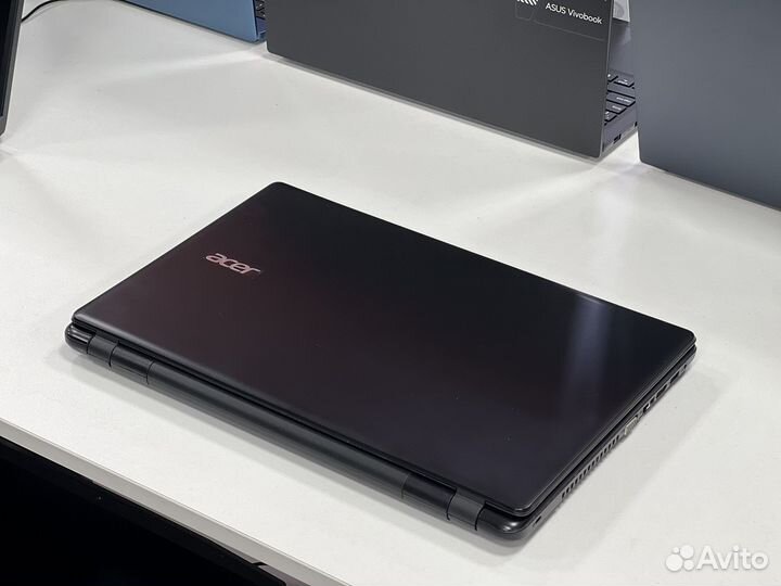 Шустрый Acer 8G озу SSD256g