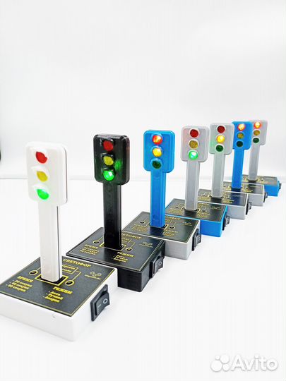 Светофор игрушка с набором знаков серо-синий