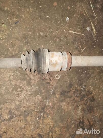 Правый привод в сборе Ford Focus 2 1.8