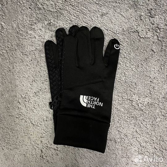 Перчатки The North Face