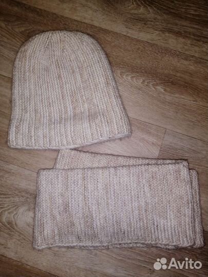 Женский шарф и шапка