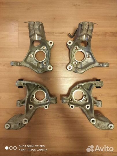 Кулак поворотный Тигуан 2