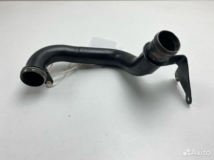 Патрубок системы охлаждения Audi Q7 4LB BUG 2006