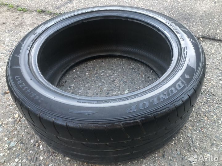 Dunlop SP Sport Maxx 245/45 R17