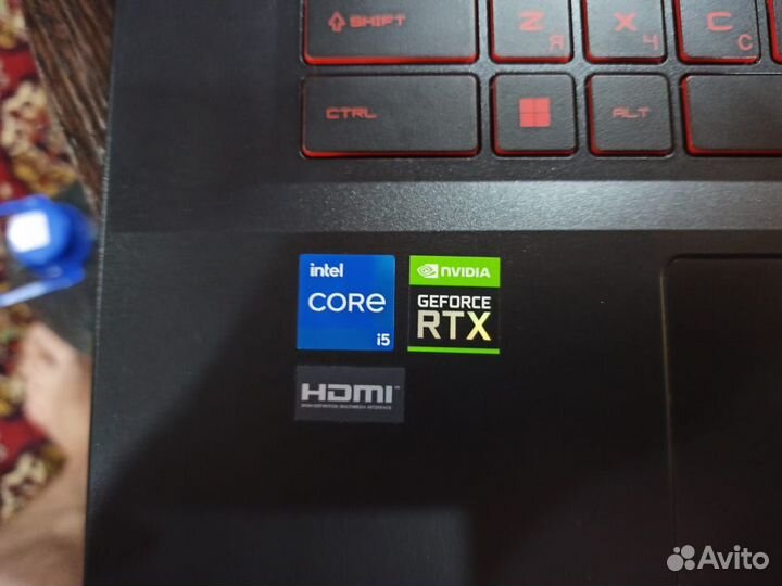 Игровой ноутбук msi 17 3