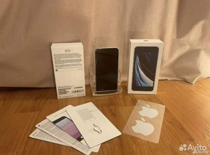 iPhone SE (2020), 64 ГБ