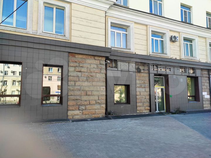 Торговая площадь на высоком трафике 15.5 м²