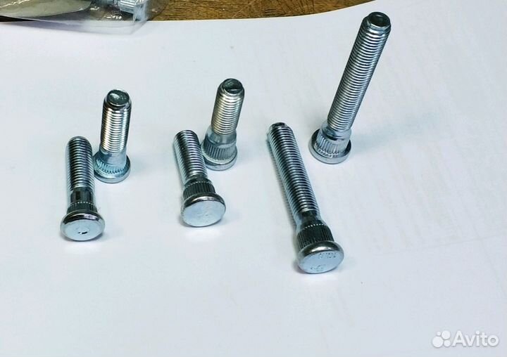 Шпильки для колёс