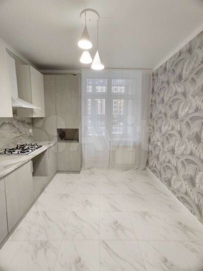 2-к. квартира, 53 м², 2/18 эт.