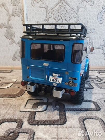 FMS лицензирован Toyota FJ40 1:10