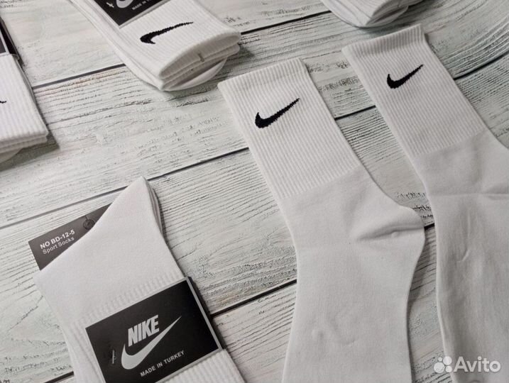 Носки Nike белые высокие