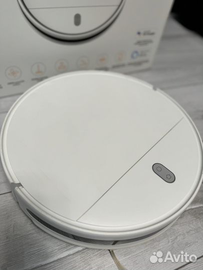 Робот пылесос xiaomi mi robot vacuum mop essential