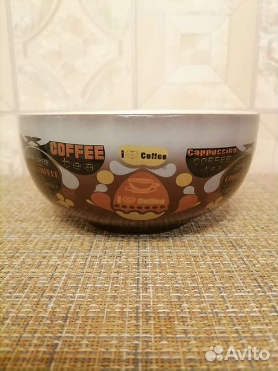 Салатник Luminarc d24см,Салатники