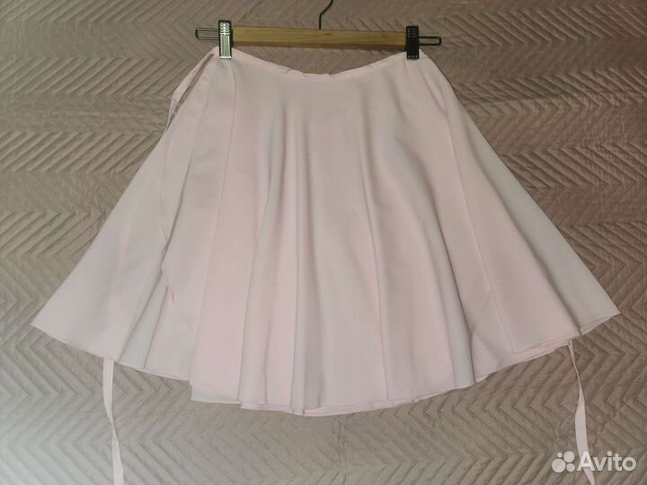 Костюм гимнастический, р-р 40