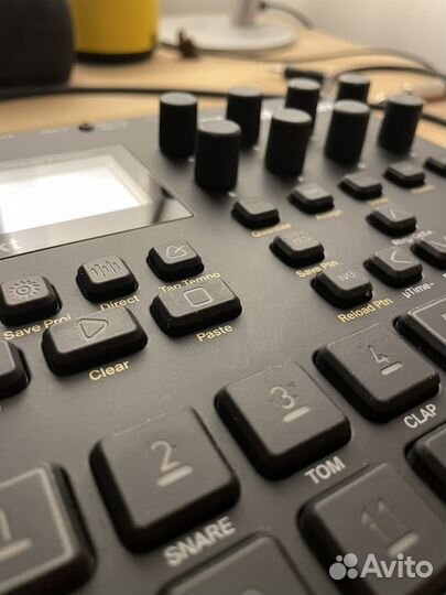 Сэмплер Elektron digitakt