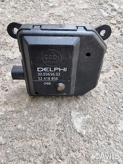 Моторчик заслонки печки Opel Astra H