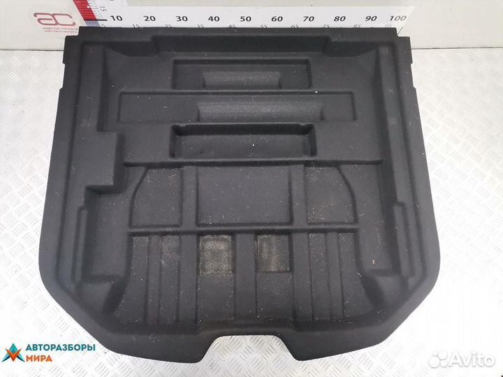 Пол багажника Volvo V60 рест. 2014 31389421