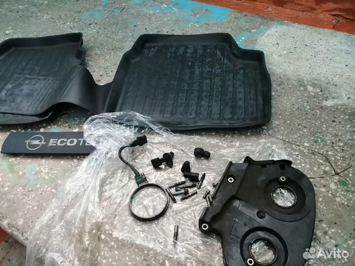 Задние коврики Опель Астра Н