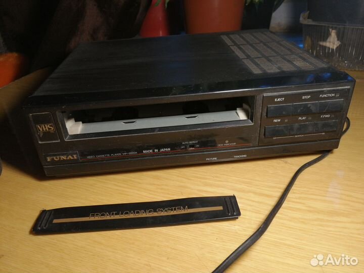 Видеомагнитофон sharp 132